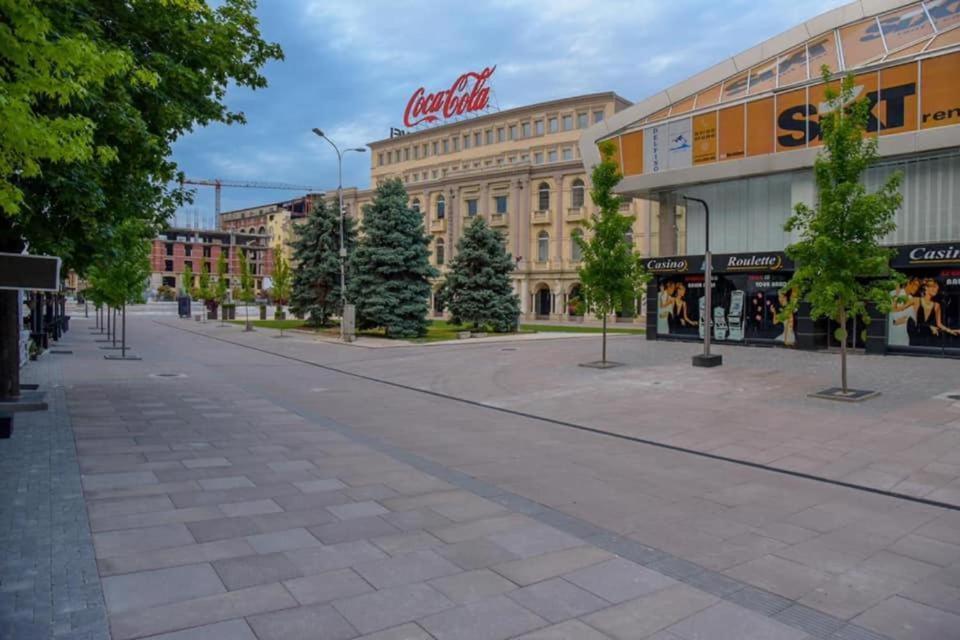 Sani Suteren Apartment Скопие Екстериор снимка